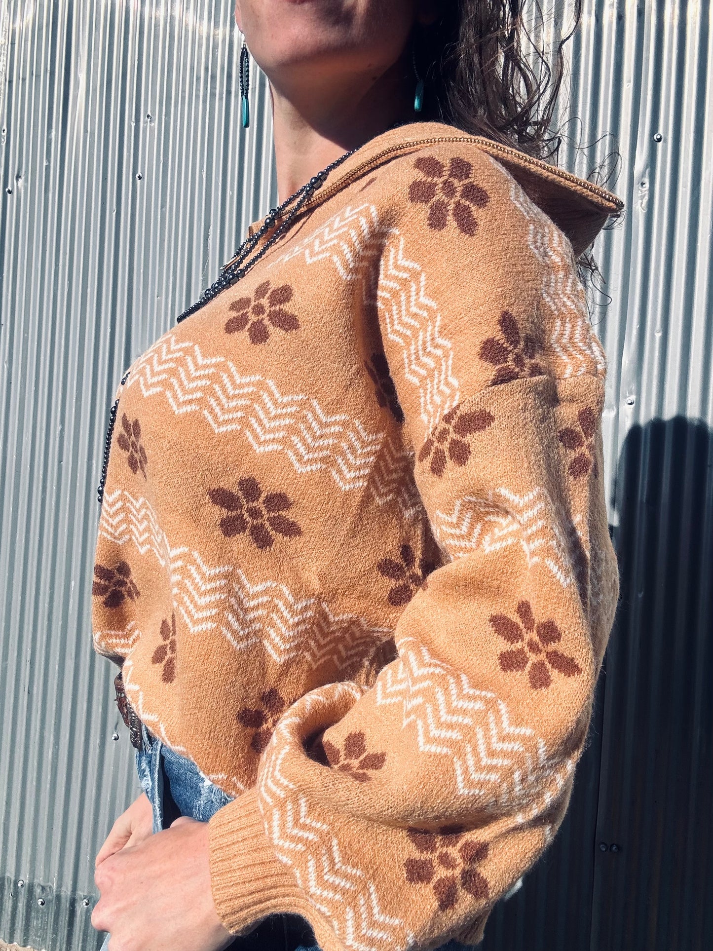 Umgee Floral Patterned Jacquard Quarter-Zip Pullover Sweater